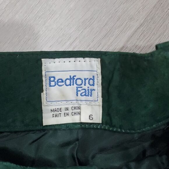Bedford Fair Vintage Women’s Dark Green High Waist Suede Shorts , Size 6 - Picture 5 of 8